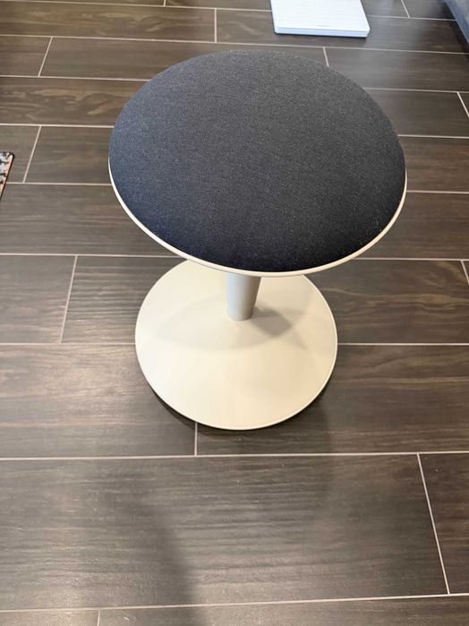 Scaun ergonomic IKEA NILSERIK – NOU – reglabil – pentru standing desk