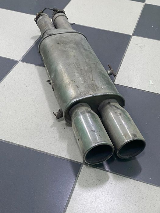 Двойной глушитель на w210