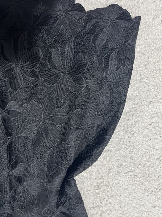 rochie Guess noua cu eticheta marimea L