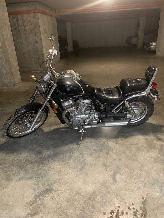 Vand SUZUKI Intruder