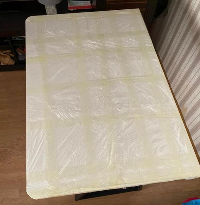 Стол письменный цельный