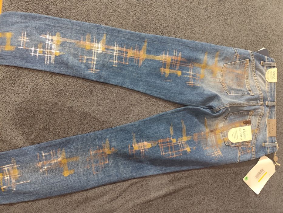 Нови дънки Liu Jo 32 размер