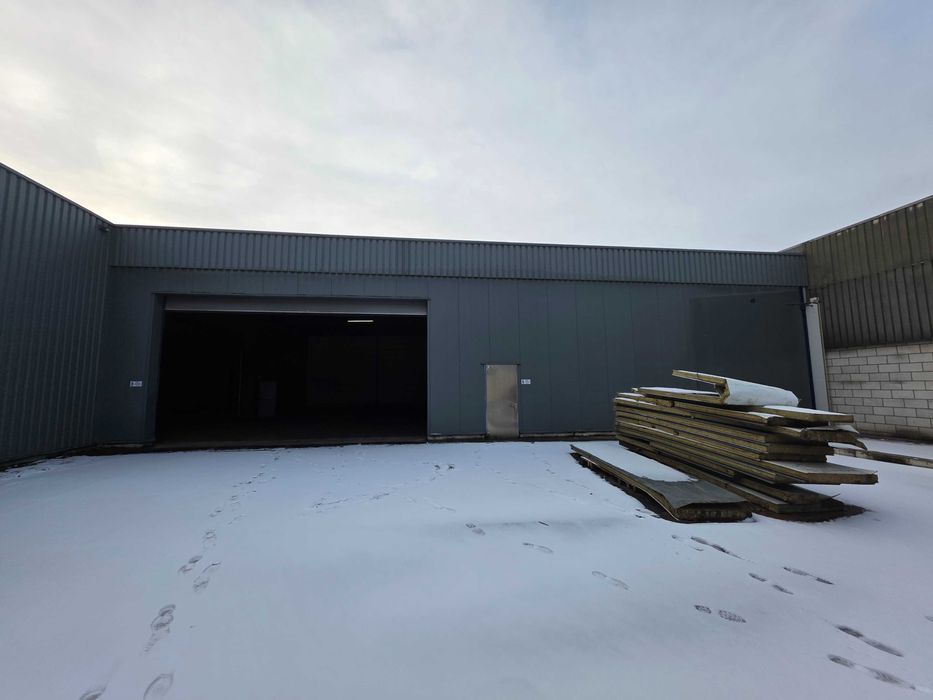 Industrial Warehouse 23,5 x 70 m