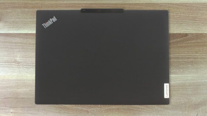 13.3’FHD+IPS Ryzen 5 PRO 7540u Lenovo Thinkpad Х13 Gen4 16GB DDR5 256GB Гаранци