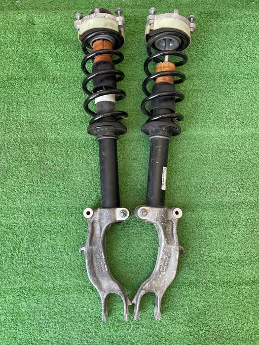 Audi A4 A5 B9 Amortizor stanga dreapta fata complet Nou