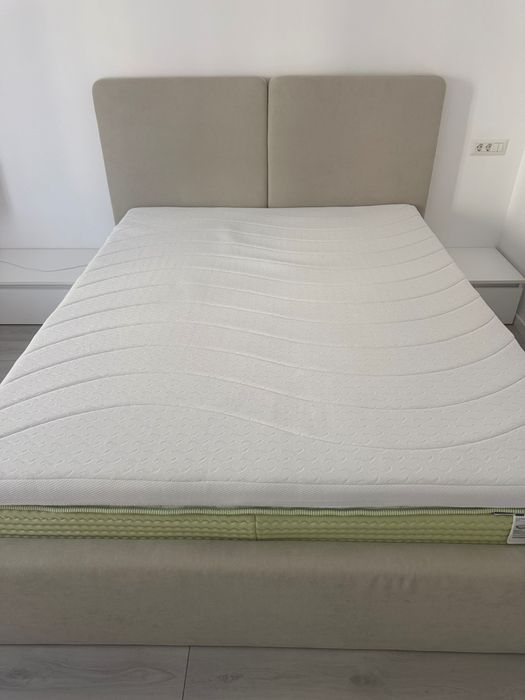 Topper Wellpur 160x200 (achiziționat în luna august, este ca și nou)