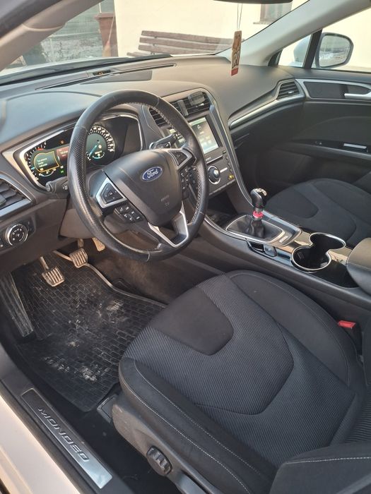 Ford mondeo titanium 2016