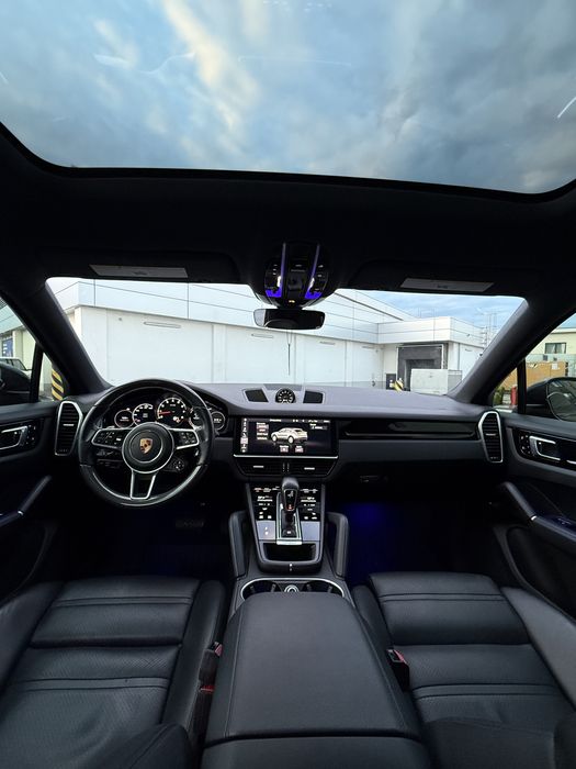 Porsche cayenne coupe