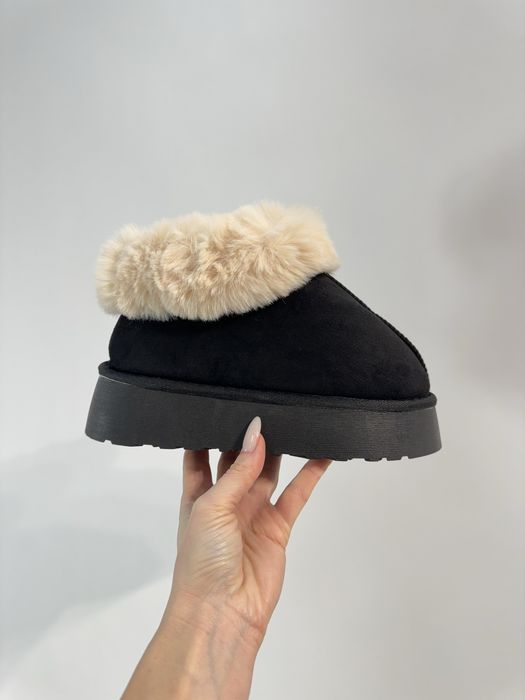 Олекотени чехли и боти с пух по модел Ugg