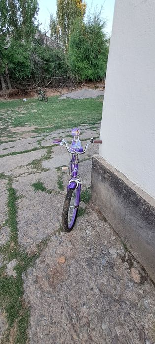 Продам велосипед детский(на девочки))