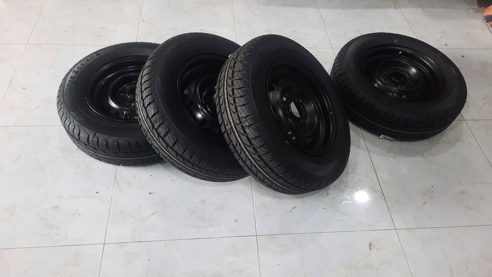 Damas. Laboga diska balon sotiladi