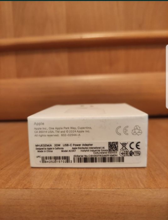 Продам адаптер на айфон