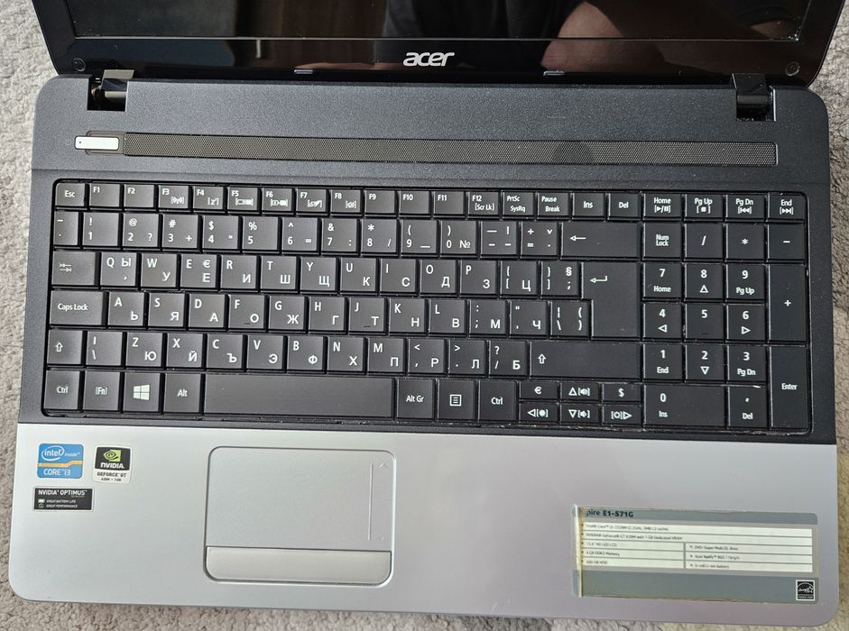 Лаптоп ACER Aspire E1-571G