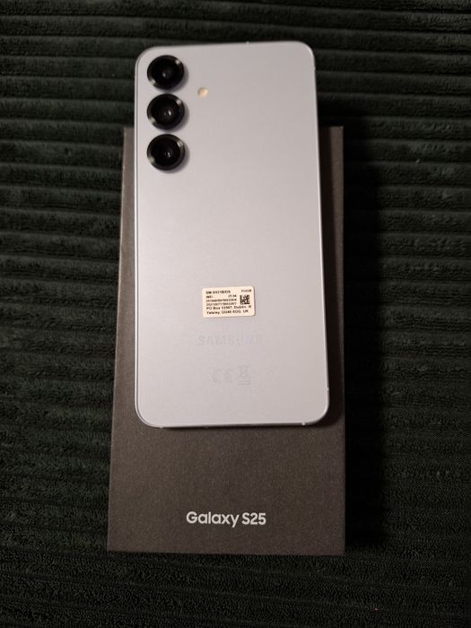 Samsung s25 256 GB