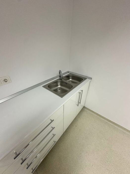 Spațiu de închiriat - ideal pentru cabinet