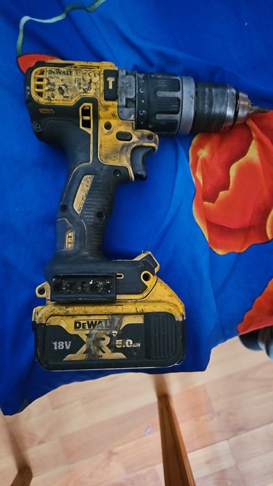 filetantă Dewalt.bormașină milwaukee