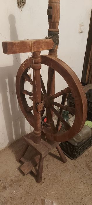Старинная прялка в комплекте