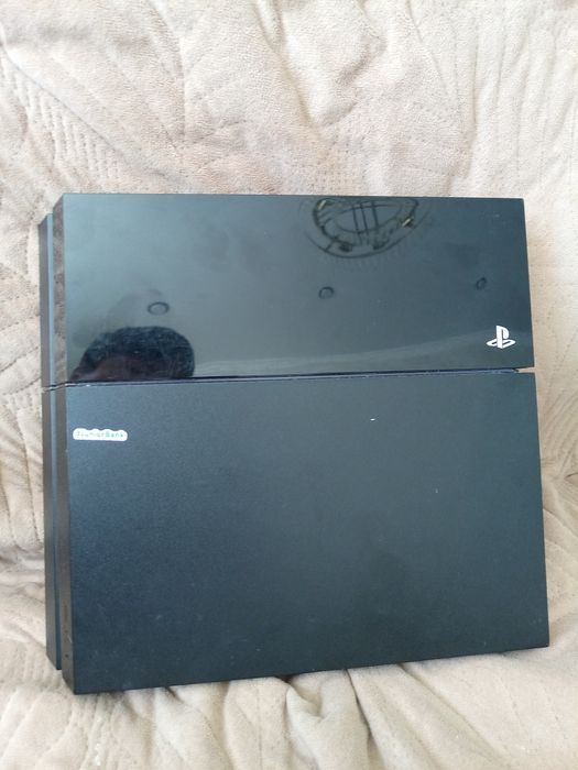 Playstation 4 Fat