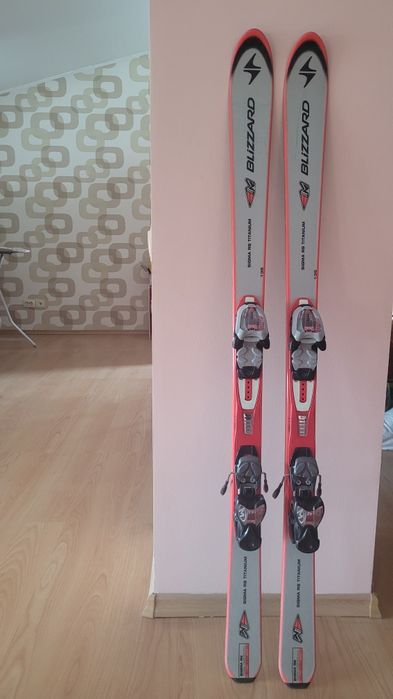 Vanzare schiuri Blizzard