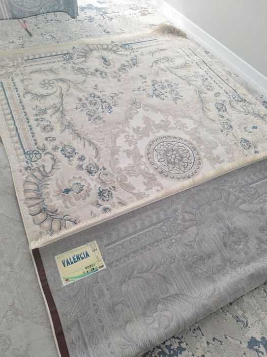 Сатам почти новый көп төселмеген