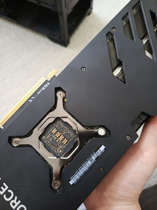 Видеокарта MSI GeForce RTX 4070 Ventus 3X 12GB