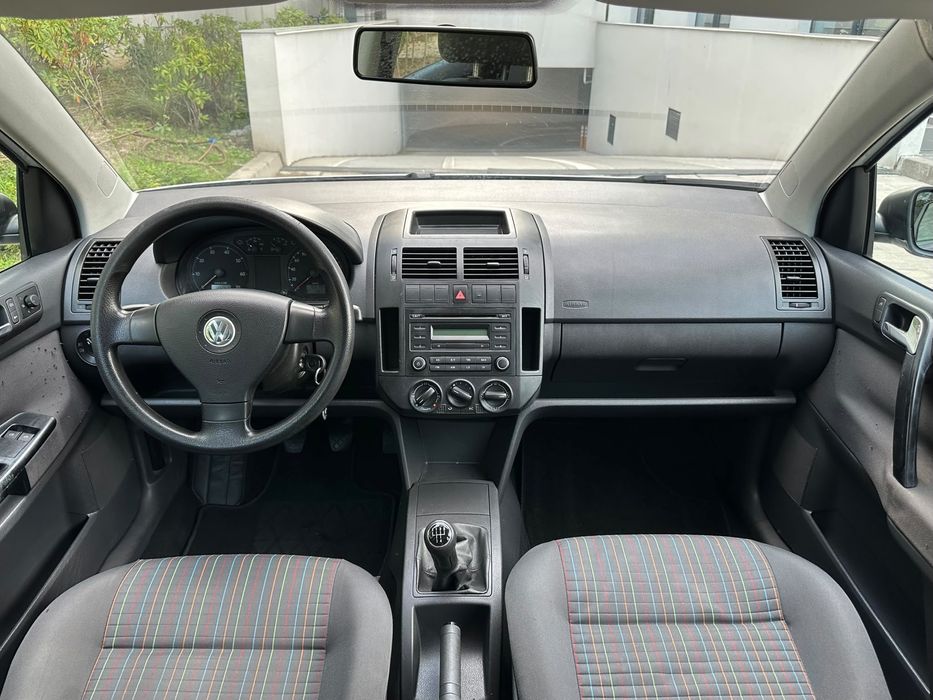 Volkswagen Polo 1.2 benzina / Euro4 /99.000km/geamuri electrice/Servo directie/Aer conditionat/Euro4/pret discutabil