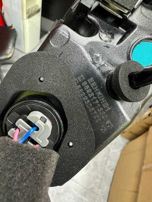 Фонарь в крышку багажника