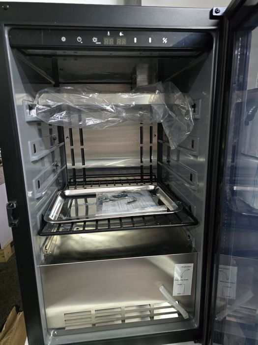 Витрини FORCAR за зреене  на меса нови 2700лв