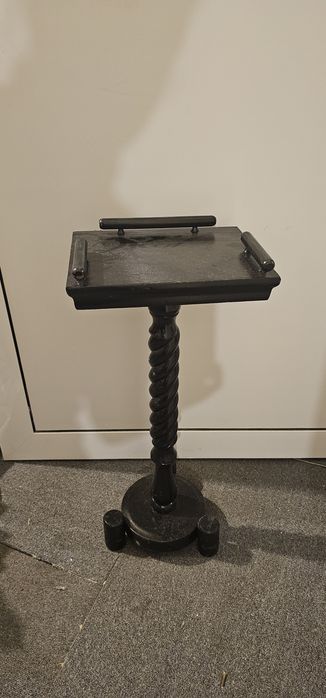 Ретро постамент, стойка от естествено дърво
Останали 3бр
Размири:
Диам