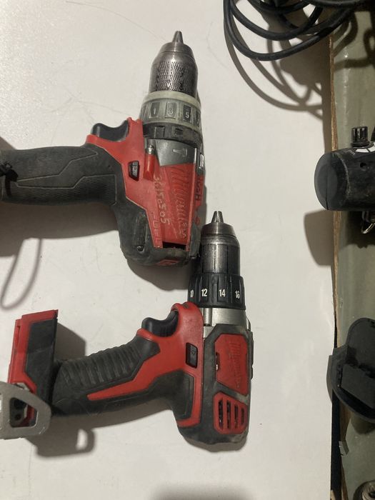 Autofiletante Milwaukee 18v  Defecte