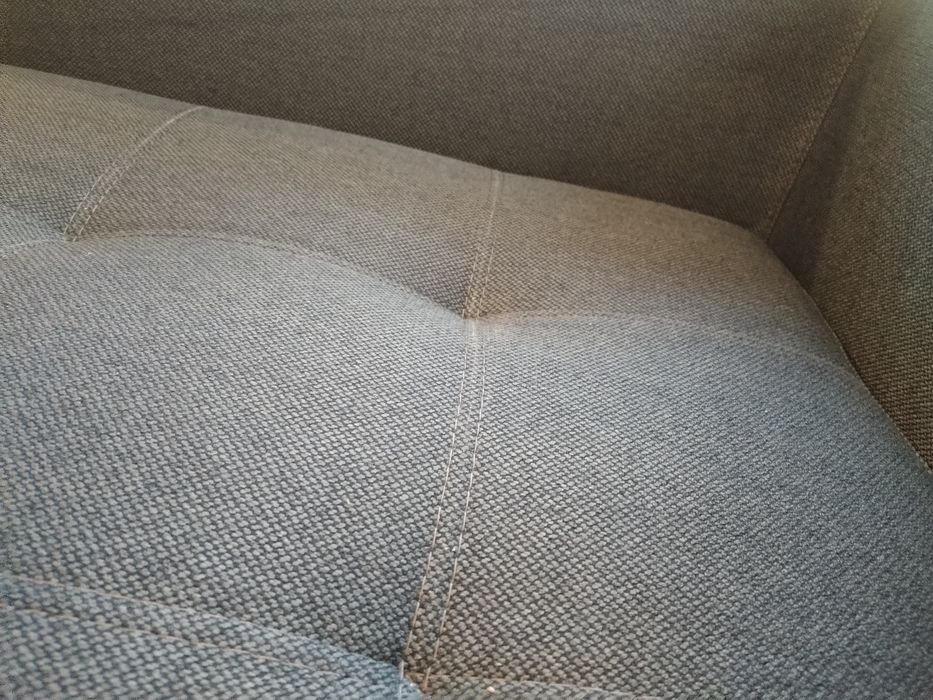 Продавам чисто нов диван – неупотребяван!