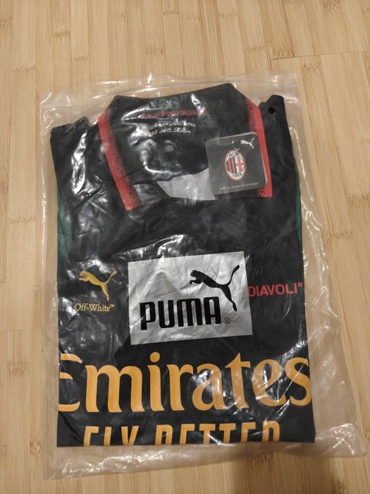 Puma x Off-White AC Milan Jersey M
