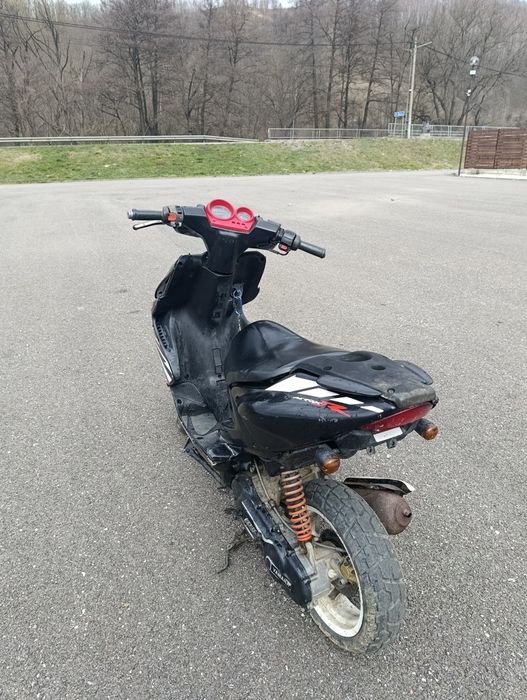 Scuter Yamaha Aerox 80cc, 2t