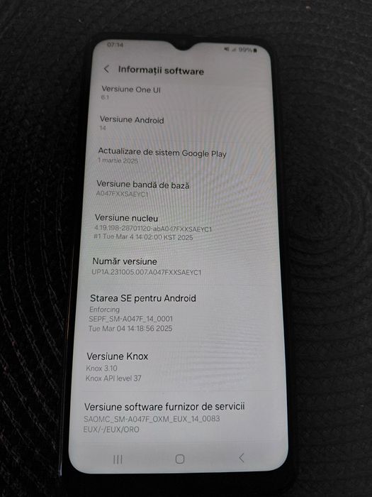 Vând telefon samsung