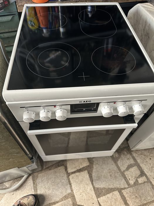 Стационарна готварска печка Аег/Aeg