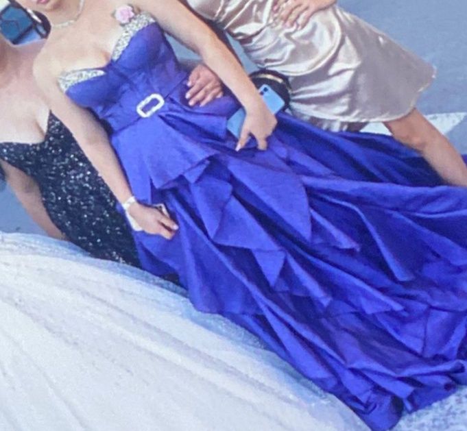 Rochie purtat o singura data