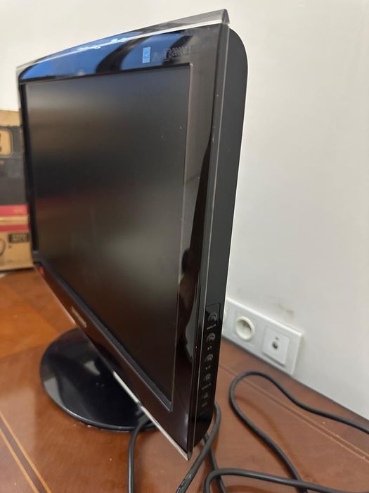 Монитор samsung t200