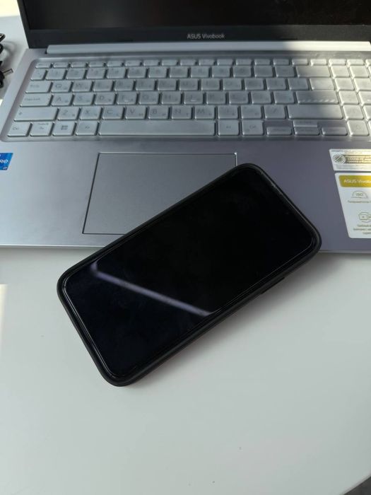 IPhone XR 64 гигабайт