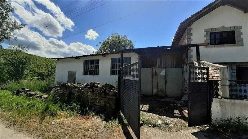 Продава се Промишлена сграда в Априлци - 392 кв.м за 79 €/кв.м - Снимка #1