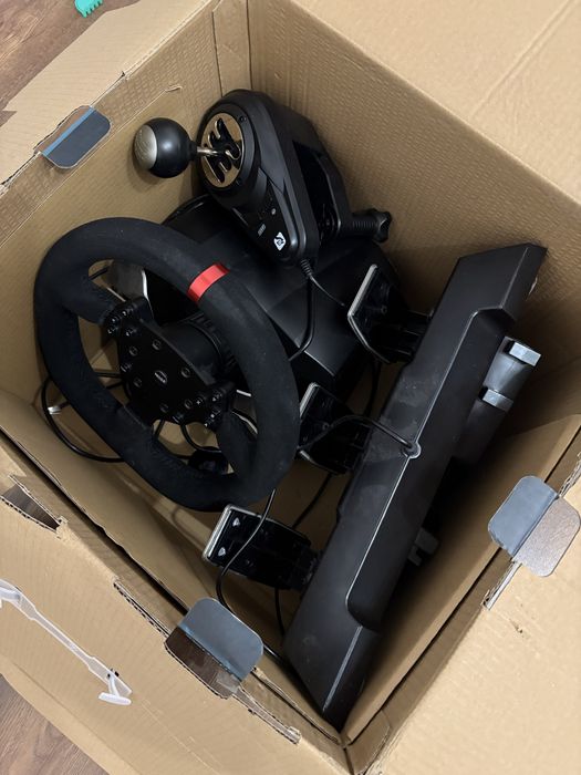 Продам игровой руль Artplays V-1200 pro
