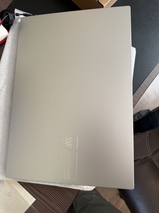 Ноутбук Asus Vivobook