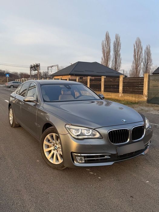 BMW Seria 7 BMW Seria 7 Facelift XDrive Long Exlusive Edition IMPECABIL
