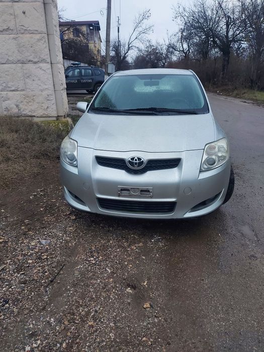 Toyota Auris 1.6vvti на части !!!