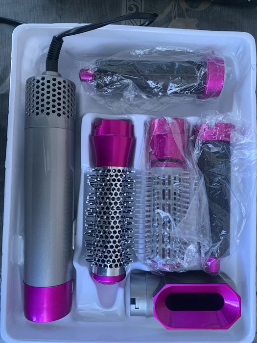 Продается фен 5 в 1