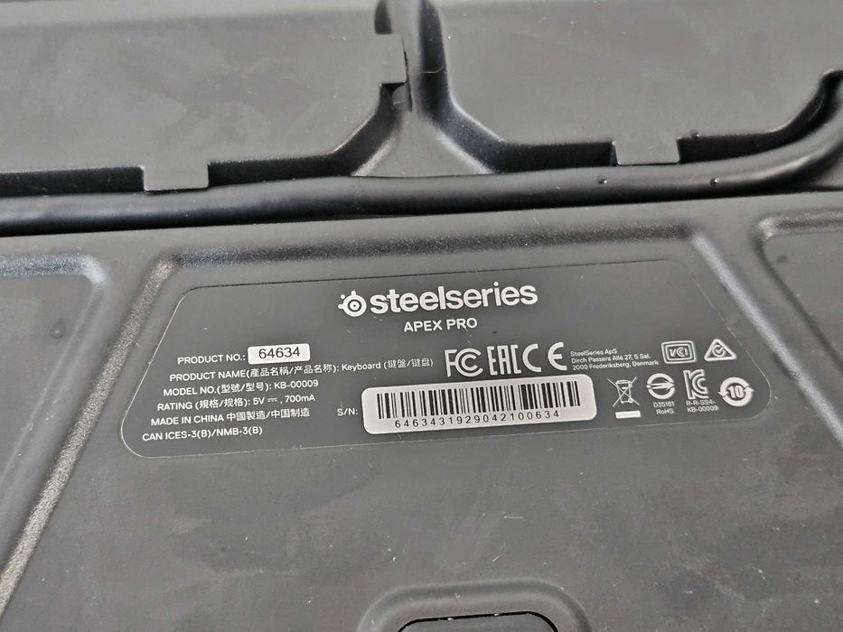 SteelSeries Apex Pro | Механична геймърска клавиатура | OmniPoint | RGB | OLED дисплей