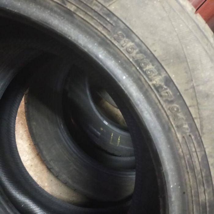 Продаю шины на 17