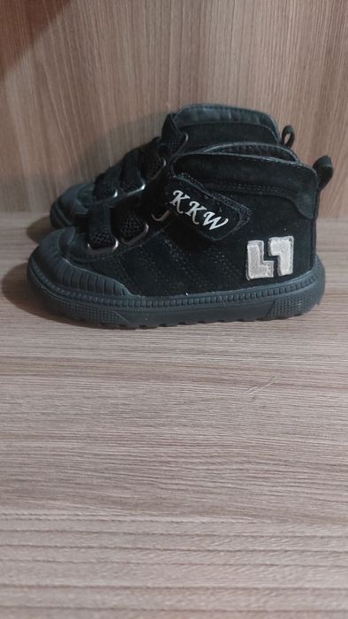 Три пары обуви на мальчика/девочку