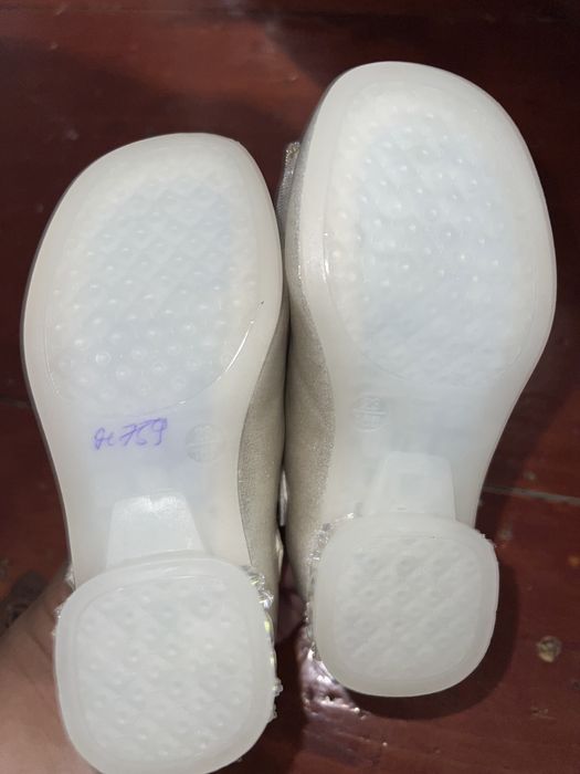 Детские туфельки