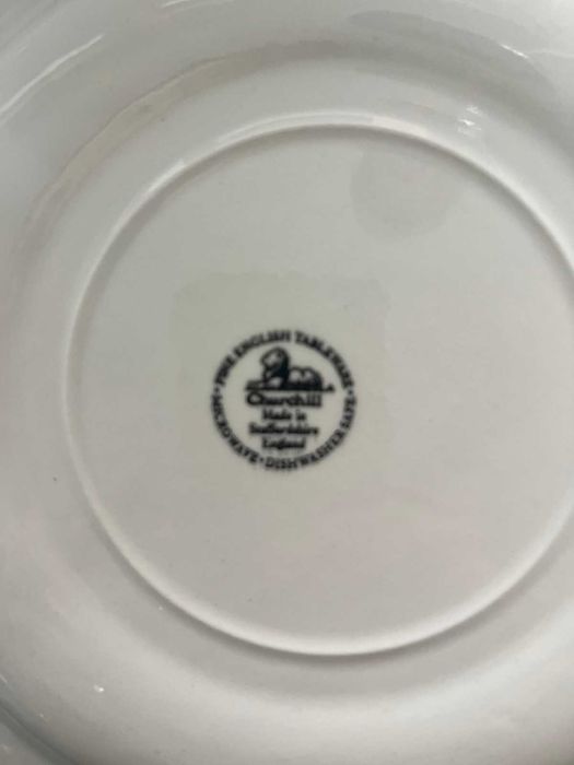 2 бр. чинии Blue willow Staffordshire Churchill, 24,5 cm