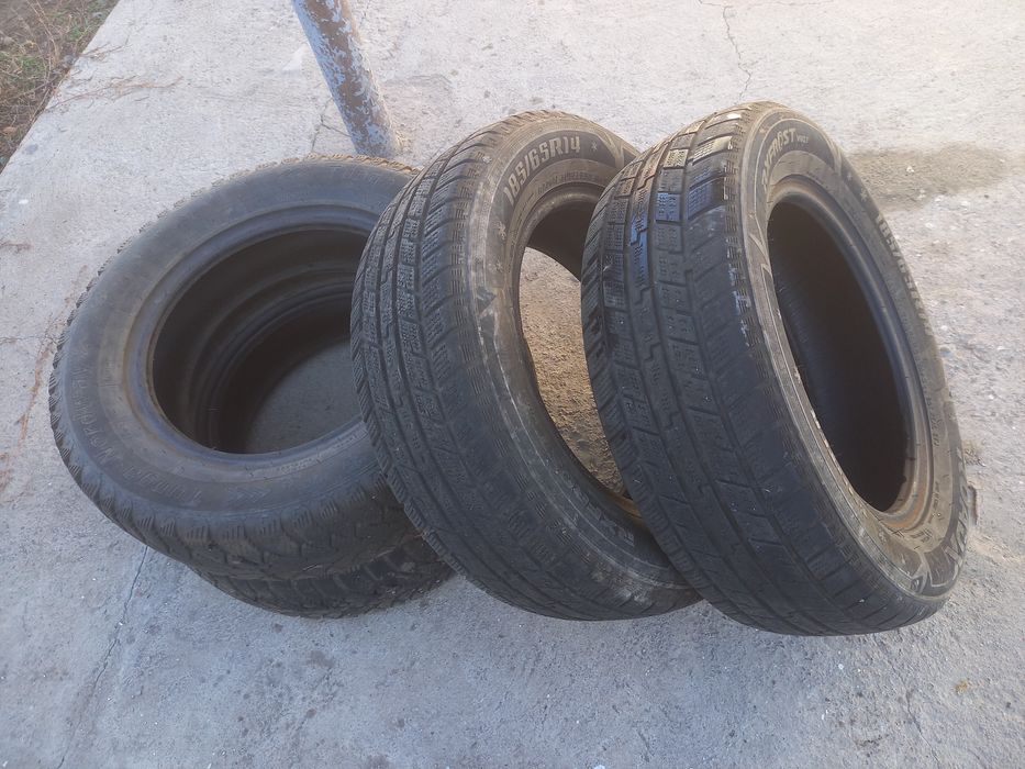Продаётся зимняя покрышка